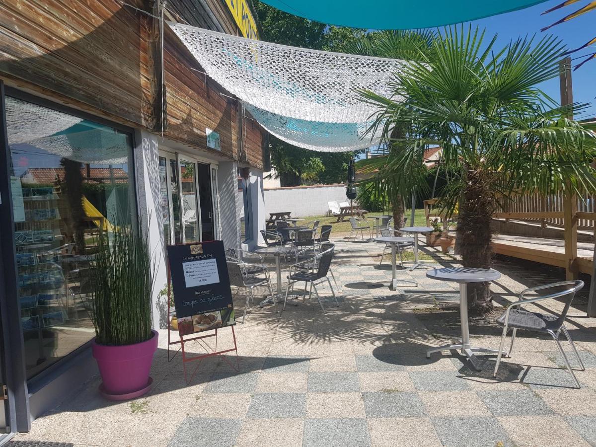 Team Holiday - Camping Du Petit Pont Arvert Buitenkant foto