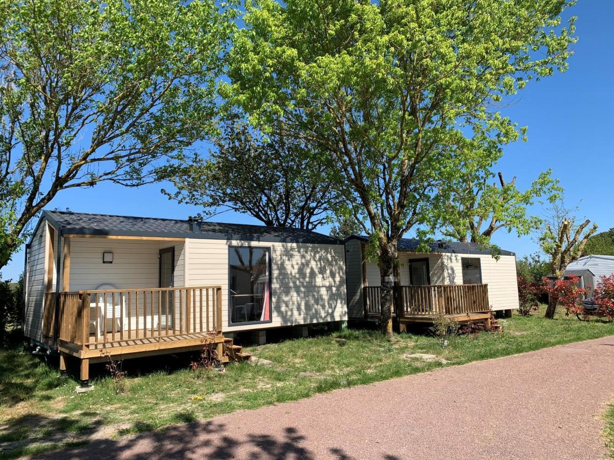 Team Holiday - Camping Du Petit Pont Arvert Buitenkant foto